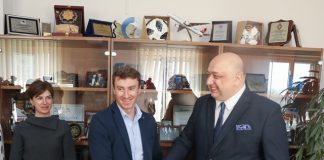 Европейският шампион Красимир Анев с плакет от министъра на спорта, ще възстановяват трасето за биатлон в Самоков