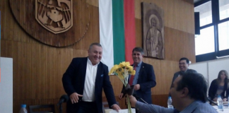 След боя в офиса на ГЕРБ Бойко Борисов „намаза ските“ на Емил Гущеров към изхода от политиката, ще се усети ли и прокуратурата