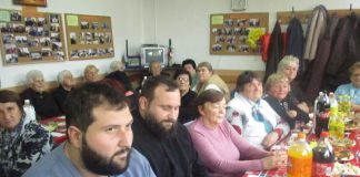 Хората с увреждания в Долна баня отбелязаха Деня на християнското семейство /СНИМКИ/