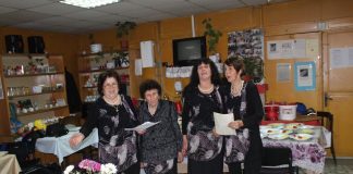 Пенсионерският клуб в Ихтиман отбеляза Деня на християнското семейство /СНИМКИ/
