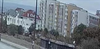 Мрежата ври! Снимали Камбитов да купува гласове? (ВИДЕО)