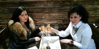 Бившата зам.- кметица на Дупница Илинка Станчева и дъщеря й Анелия се почерпиха с дъхаво вино в „7-те рилски езера“ на Сапарева баня