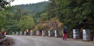 Продължават ремонтните дейности по пътищата в област Перник