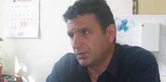 Съдят атентатора Росен Колев на дупнишкия кмет Пламен Соколов за опит за убийство Бивш кмет на Дупница без книжка за месец! Д-р Пламен Соколов е глобен и 50 лева