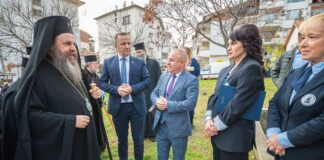 Митрополит Серафим благослови откриването на паметник на Св. Климент Охридски в Сандански Митрополит Серафим благослови откриването на паметник