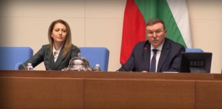 Три опита – три неуспеха: парламентът не започна работа днес