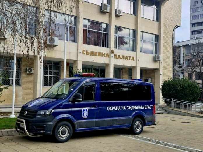 Окръжен съд-Благоевград остави в ареста 34-годишен мъж