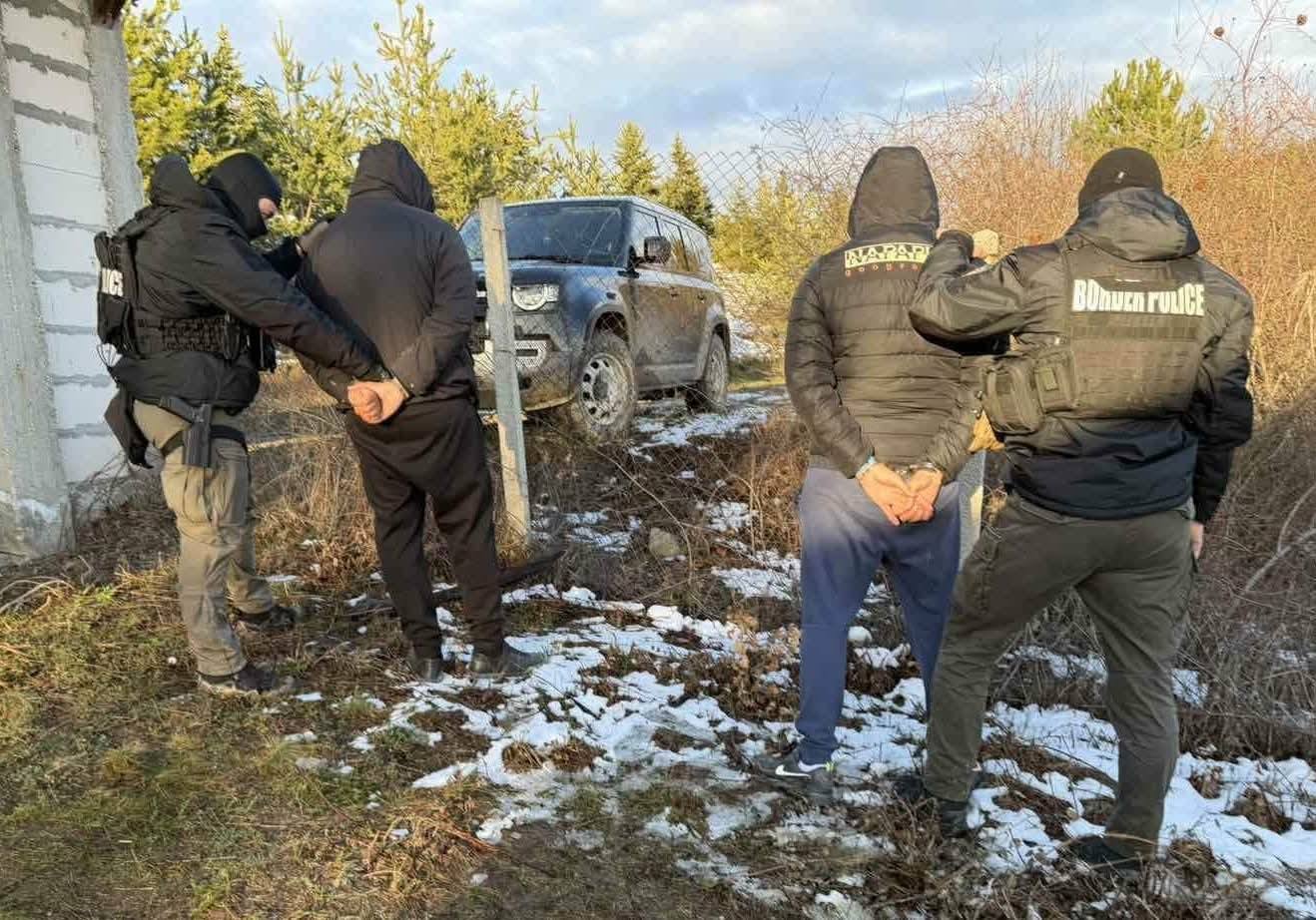 ГД Гранична полиция разкри наркооранжерия при