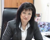 Ревизори от АДФИ хванаха „в крачка“ директорът V СУ „П.Р.Славейков“ в град Перник Боряна Йорданова, дала на „БАЛИСТИК СЕЛ“ ЕООД за STEM център над 120 000 лв., елиминирала 2- ма кандидати с фалшиви критерии!