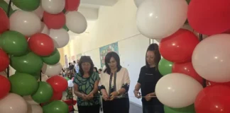 Р. Борисова с въртележка от обществени поръчки за доставка за STEM кабинета в СУ „Хр. Ботев“ Бобов дол, парафира с „Кооперация Панда“