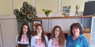 Ученици от гимназията в Якоруда отбелязаха Независимостта на България Ученици от гимназията в Якоруда отбелязаха Независимостта