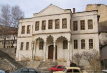 Община Сандански възражда конакът в Мелник, превръща го в музей