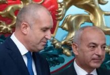 4власт: Когато държавата гори, достатъчно ли е правителството да говори за история?