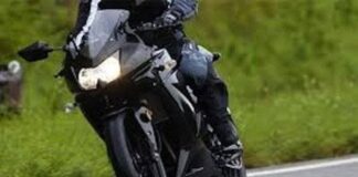 Опасни игри: Спипаха 15-годишен и 17-годишен да шпорят нерегистрирани мотори в Кюстендилско Опасни игри: Спипаха 15-годишен и 17-годишен да шпорят нерегистрирани