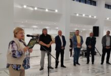 19 картини на Коста Павлов намериха своя дом в Гоце Делчев, синът му дари творбите на общината 19 картини на Коста Павлов намериха своя дом в Гоце Делчев