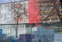 Работник падна от скеле при саниране в Брезник – Инспекцията по труда спря обекта