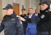 ДПС арестите заради поръчки за 7 млн. евро в Сунгурларе, според прокуратурата Ревански съдействал за финансиране на проектите ДПС арестите заради поръчки за 7 млн. евро в Сунгурларе, според прокуратурата Ревански съдействал за финансиране на проектите