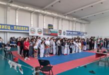 Четири медала за таекуондо клуб „Хоук“-Банско от Купа Плевен Четири медала за таекуондо клуб „Хоук“-Банско