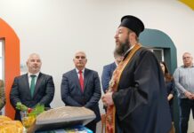 Обновеното Детско отделение в общинската болница в Дупница отваря за пациенти до дни, д-р Николов: Показахме, че сме общност Обновеното Детско отделение в общинската болница в Дупница отваря за пациенти до дни, д-р Николов: Показахме, че сме общност