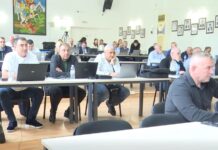 Проблемите с трафика в Кресненското дефиле разискваха в дневния ред на ОбС в Петрич, прие се и декларация