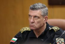 Кандев търси арестувани, но къде са доказателствата за „колосалните размери“ на изборните нарушения?