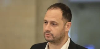 Витанов след проваленото заседание на НС: Не се крием Витанов след проваленото заседание на НС: Не