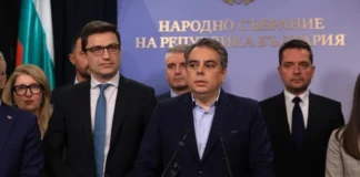 Асен Василев: За втора поредна седмица „Прогресивна България“ проваля кворума Асен Василев: За втора поредна седмица „Прогресивна България“