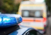20-годишен обърна „Опел“ по таван в Кресненското дефиле, двама младежи са ранени 20-годишен обърна „Опел“ по таван в Кресненското дефиле