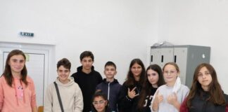 Ученици откриха света на графичния дизайн чрез творчески работилници Ученици откриха света на графичния дизайн чрез творчески