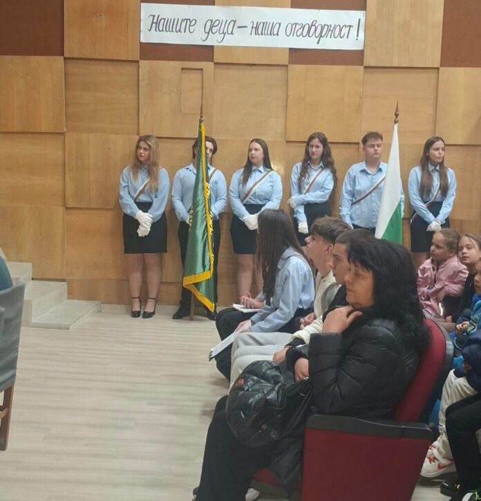 С почит към будителите и любов към родния край: СУ „Св