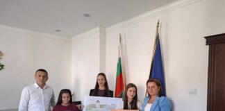„Градът на своите мечти“: Якоруда през очите на младите, кметът Вакльов награди талантите!